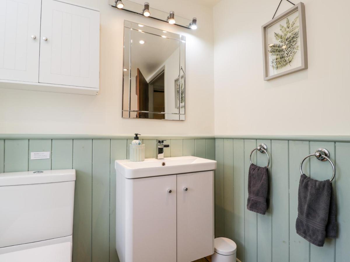 Robins Nest Villa Cheltenham Kültér fotó